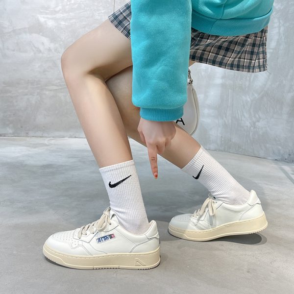 Genuine leather platform small white shoes women's 2025 new Korean niche versatile lace-up German training shoes casual sports board shoes tide - Image 4