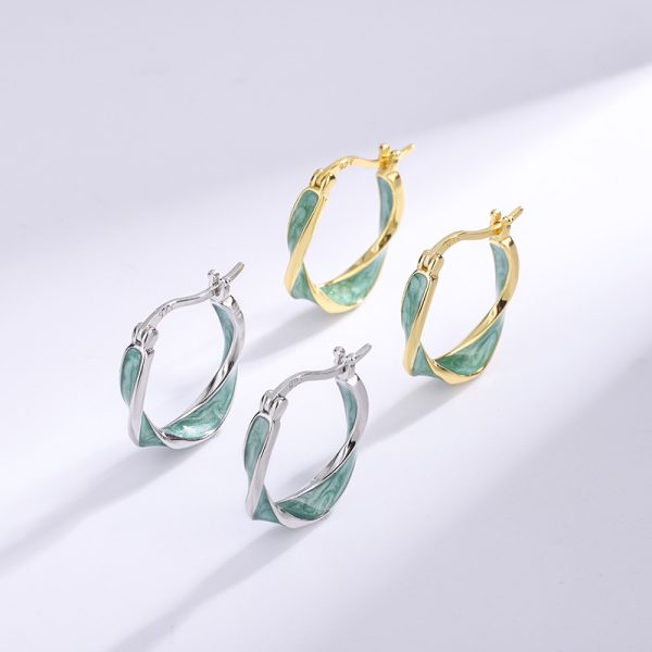 S925 sterling silver Mobius earrings women's simple French light luxury niche design sense ear buckle sleeping no removal earrings