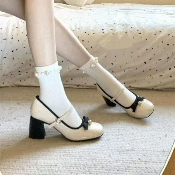 French temperament Mary Jane shoe girl 2025 spring new celebrity small fragrance style thick heel single strap single shoe high heel - Image 4