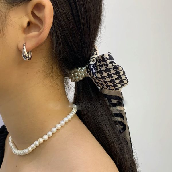 S925 silver needle earrings women's simple and cold style white earrings European and American metal photosensitive surface ear buckles daily French earrings - Image 2