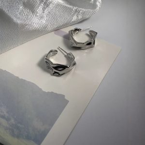 Foot silver 990 irregular pleated earrings fashion retro French stud earrings simple design sense temperament fashion earrings