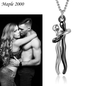 Cross-border popular couples hug necklaces do not fade, high-end sense of one man and one woman, versatile jewelry, holiday gift necklaces
