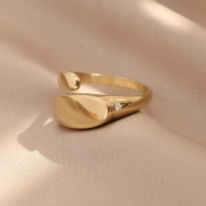 French fashion temperament oval glossy ring women's design sense niche titanium steel plated 18K open adjustable ring
