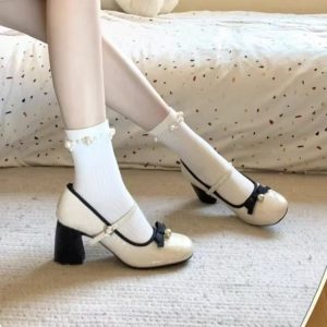 French temperament Mary Jane shoe girl 2025 spring new celebrity small fragrance style thick heel single strap single shoe high heel